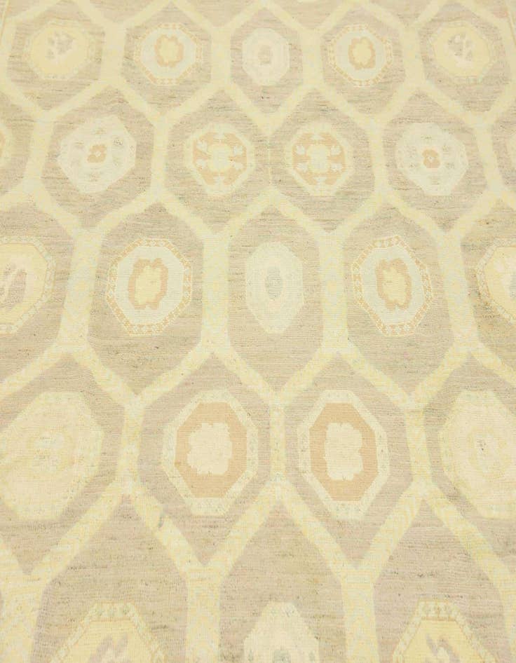 Detail image of 7' 11 x 9' 6 Khotan Ziegler Rug