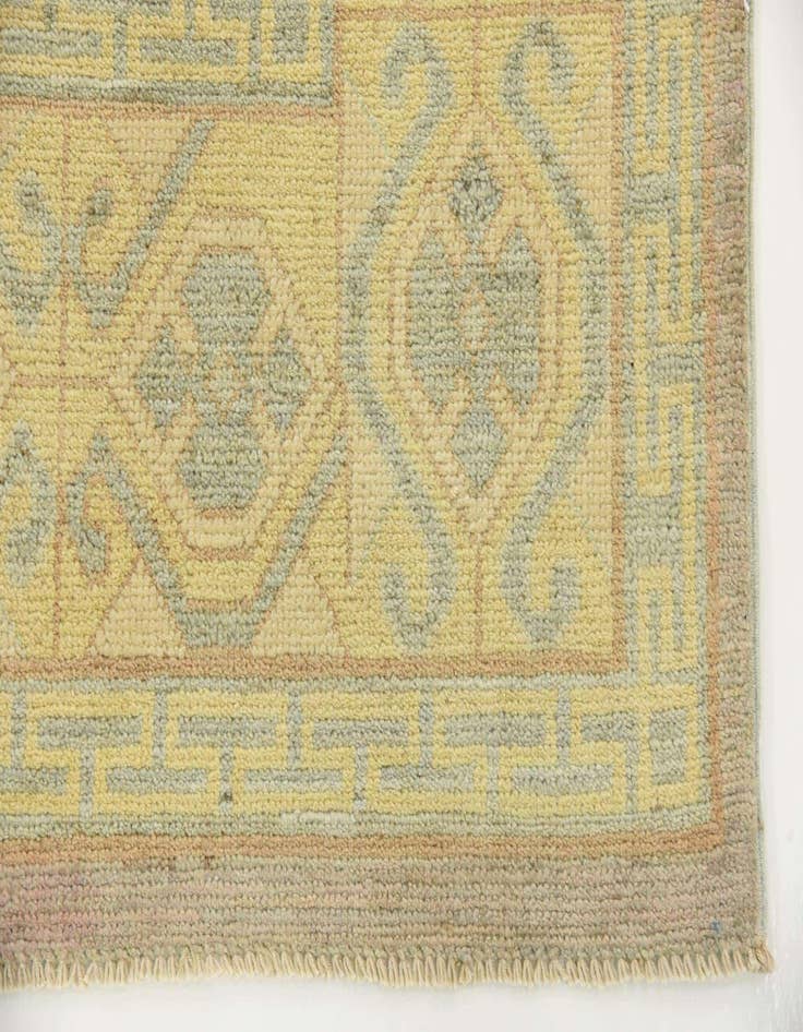 Detail image of 7' 11 x 9' 6 Khotan Ziegler Rug