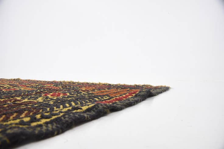 Detail image of 4' 2 x 5' 8 Hand Woven Kilim Afghan Wool Rug