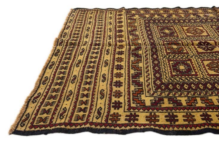 Detail image of 4' x 6' 7 Hand Woven Kilim Afghan Wool Rug