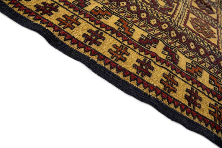 Detail image of 4' x 6' 7 Hand Woven Kilim Afghan Wool Rug