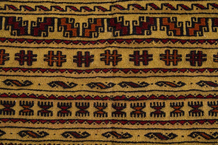 Detail image of 4' x 6' 7 Hand Woven Kilim Afghan Wool Rug