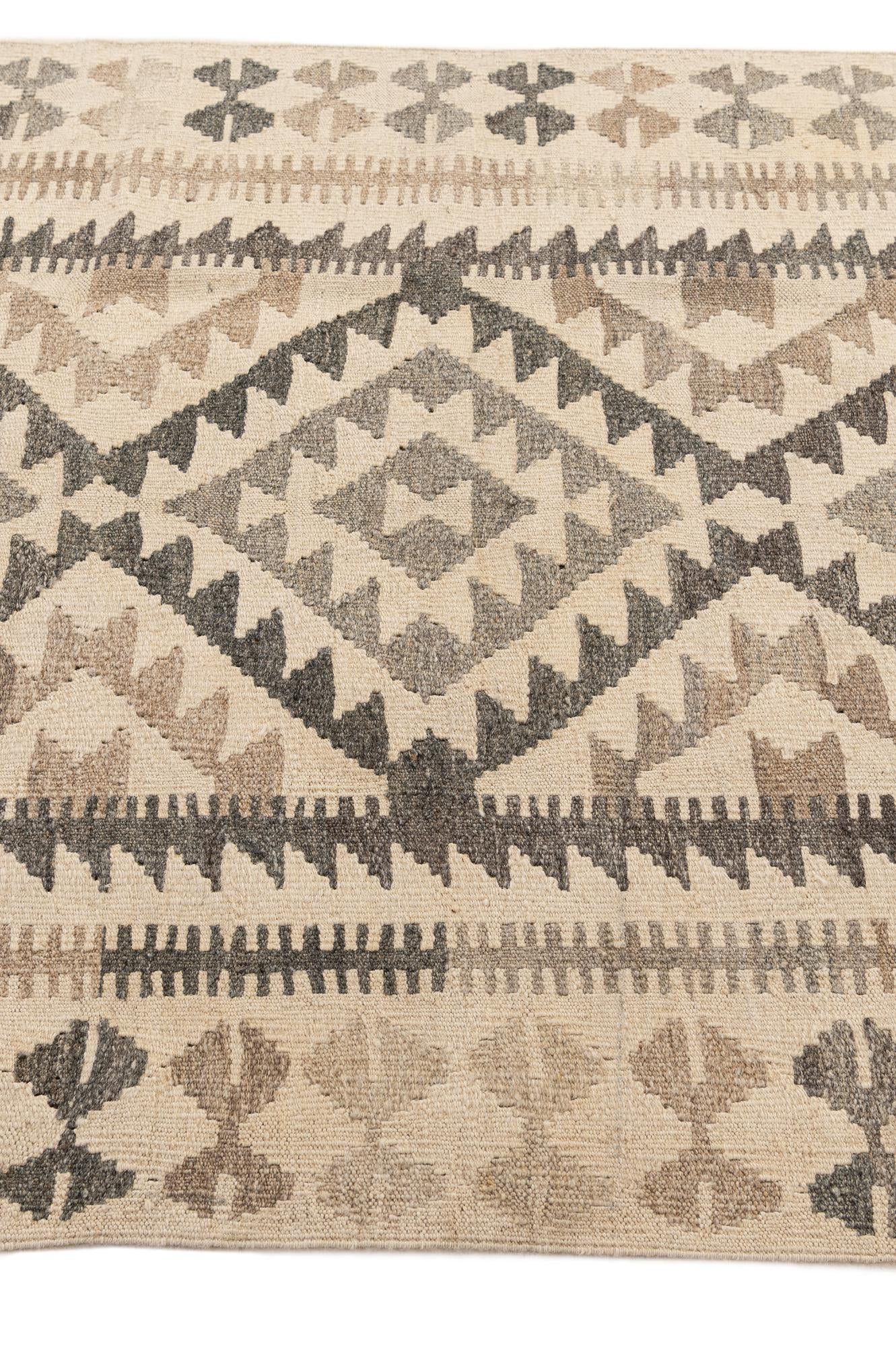 3' 5 x 5' 4 Hand Woven Kilim Maymana Wool Rug