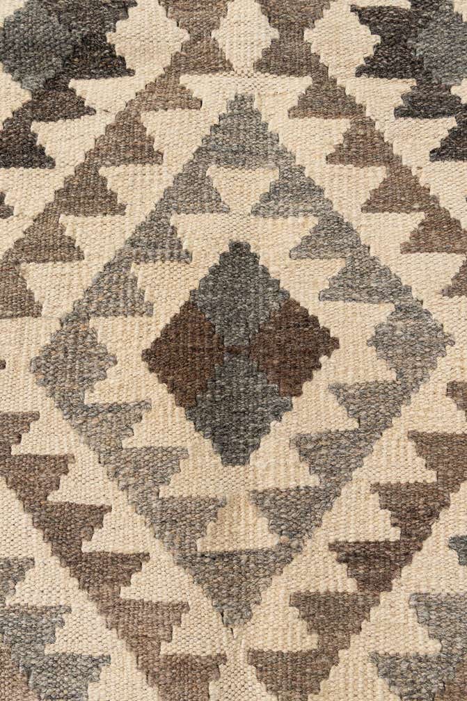 3' 8 x 5' 1 Hand Woven Kilim Maymana Wool Rug
