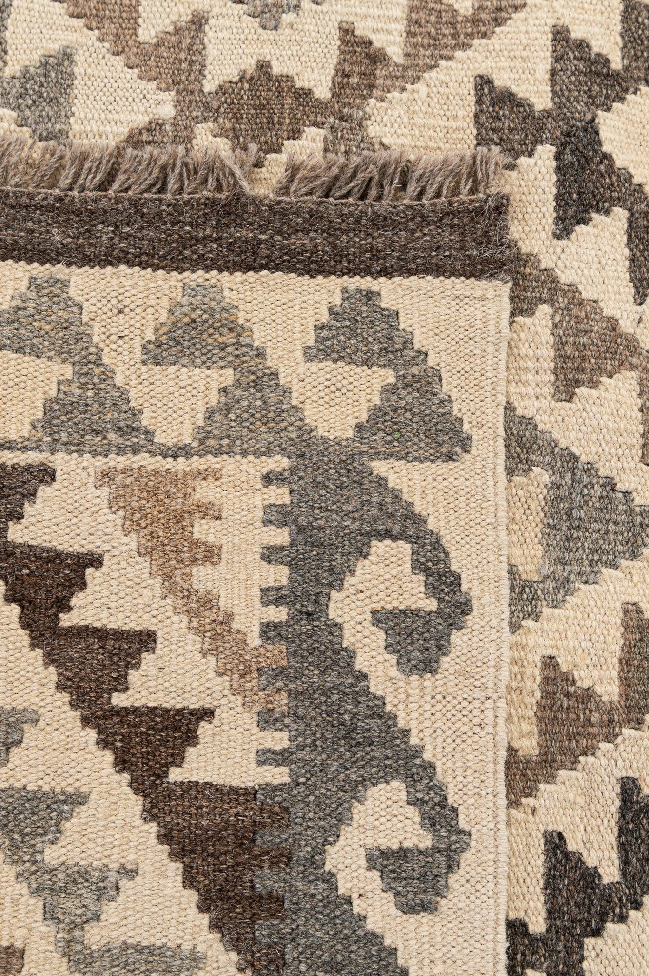 3' 8 x 5' 1 Hand Woven Kilim Maymana Wool Rug