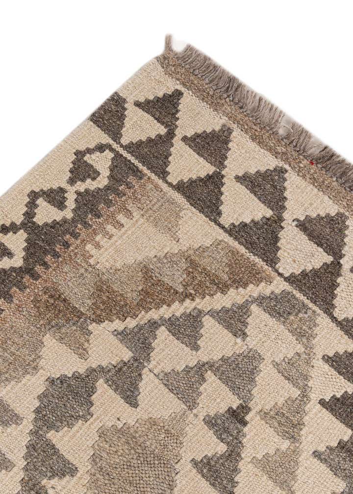 3' 9 x 5' 4 Hand Woven Kilim Maymana Wool Rug