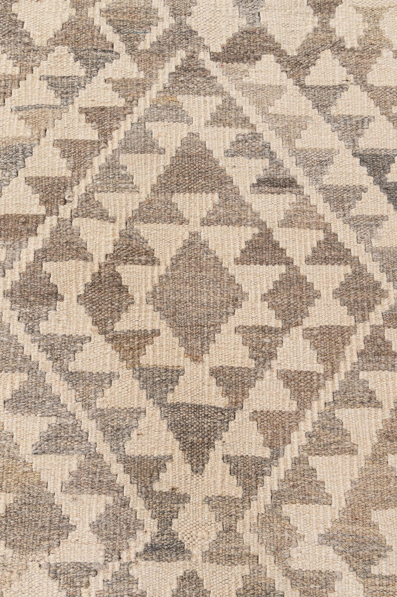 3' 9 x 5' 4 Hand Woven Kilim Maymana Wool Rug