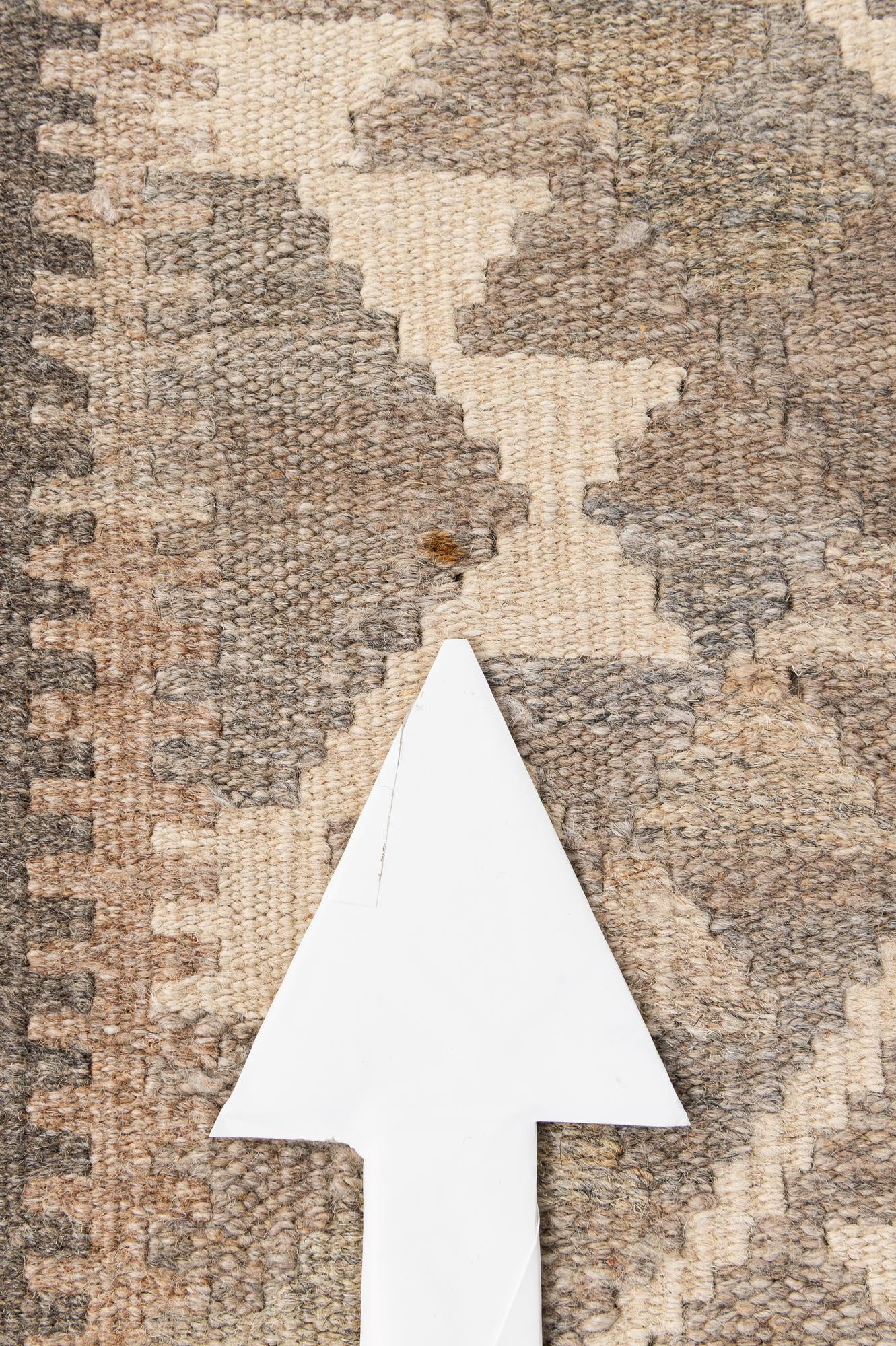 3' 9 x 5' 4 Hand Woven Kilim Maymana Wool Rug