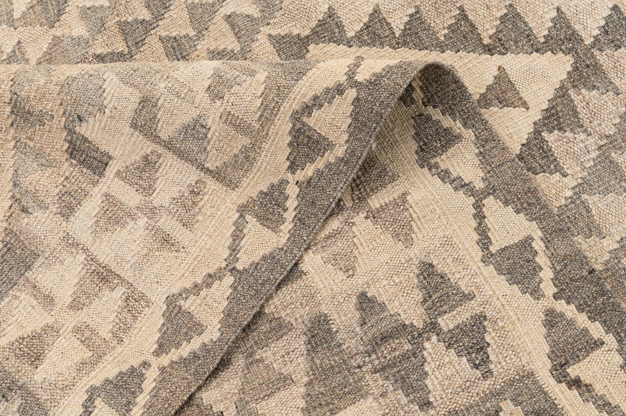 4' x 5' 8 Hand Woven Kilim Maymana Wool Rug