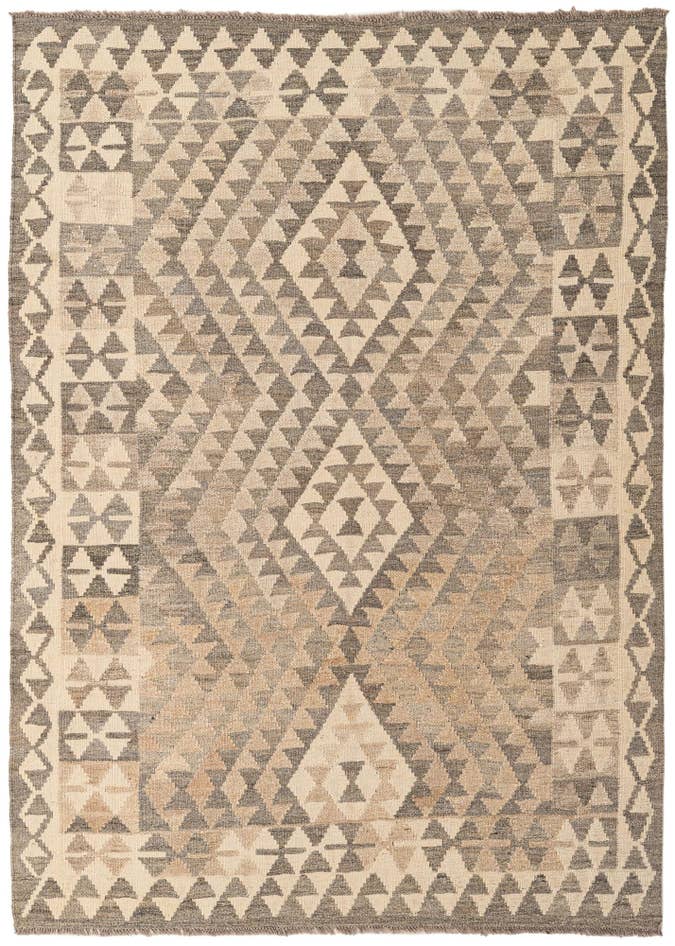 Detail image of 4' x 5' 8 Hand Woven Kilim Maymana Wool Rug