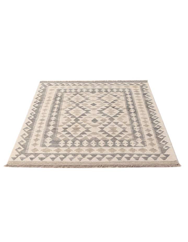 3' 11 x 5' 5 Hand Woven Kilim Maymana Wool Rug