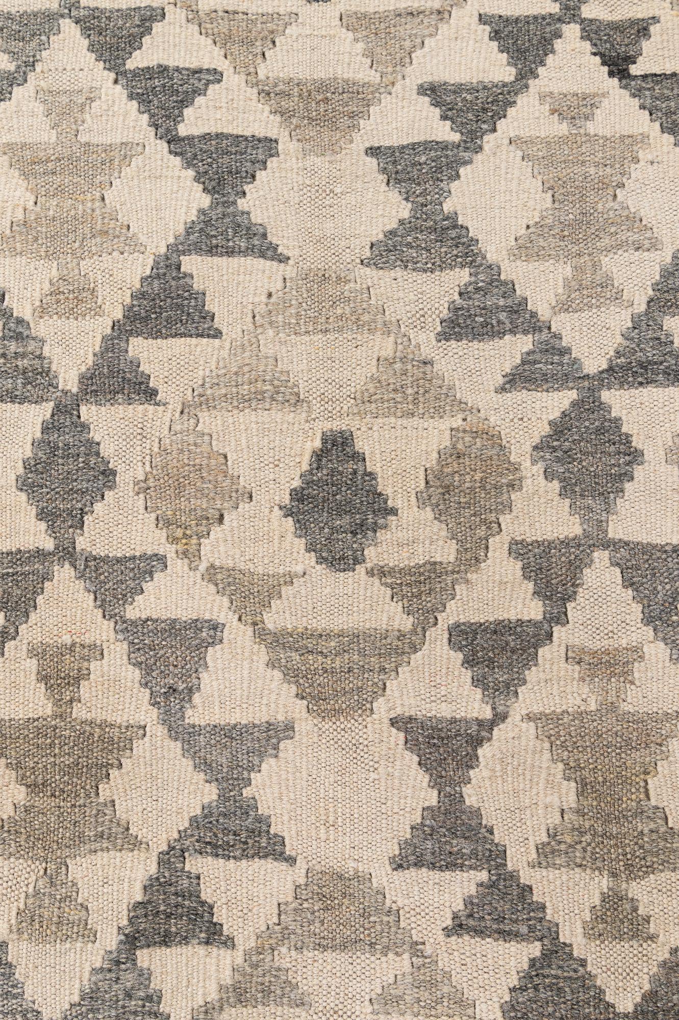 3' 11 x 5' 5 Hand Woven Kilim Maymana Wool Rug