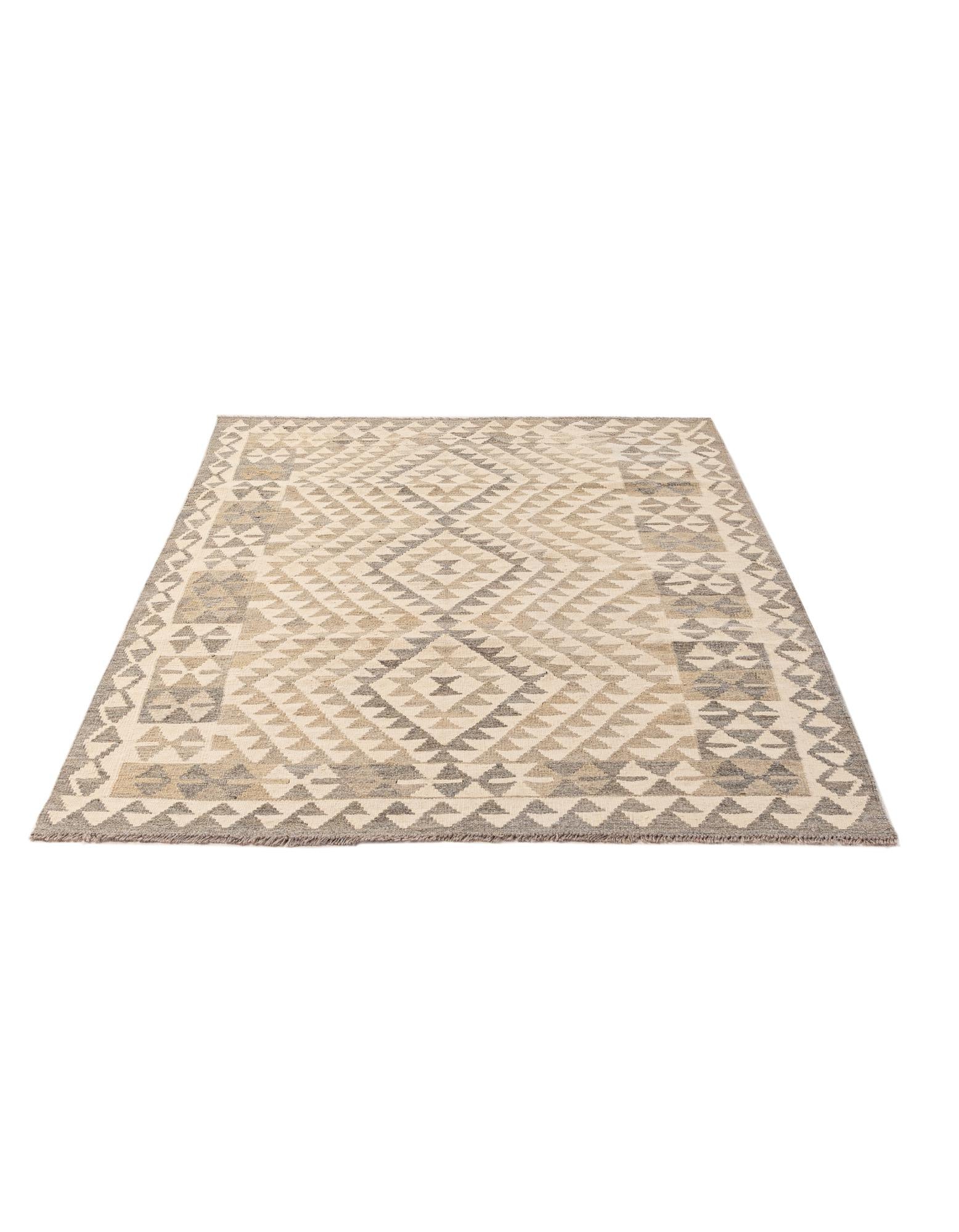 4' x 5' 11 Hand Woven Kilim Maymana Wool Rug