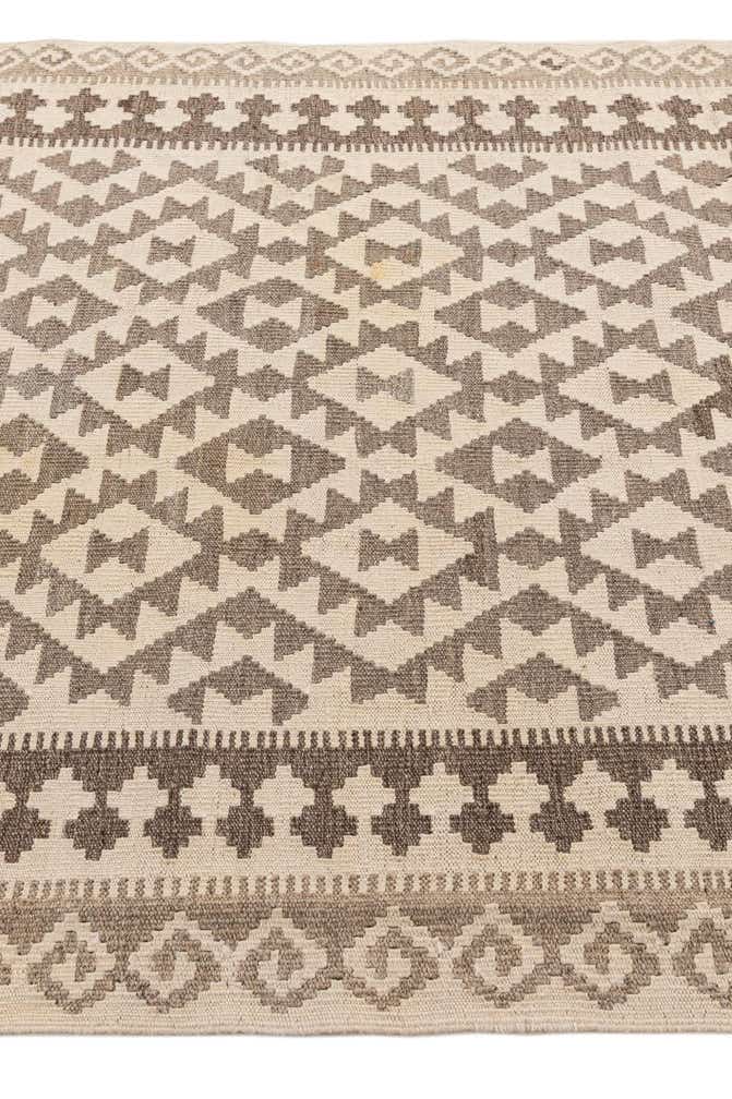 4' 1 x 5' 10 Hand Woven Kilim Maymana Wool Rug