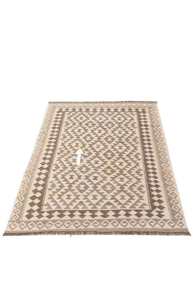 4' 1 x 5' 10 Hand Woven Kilim Maymana Wool Rug