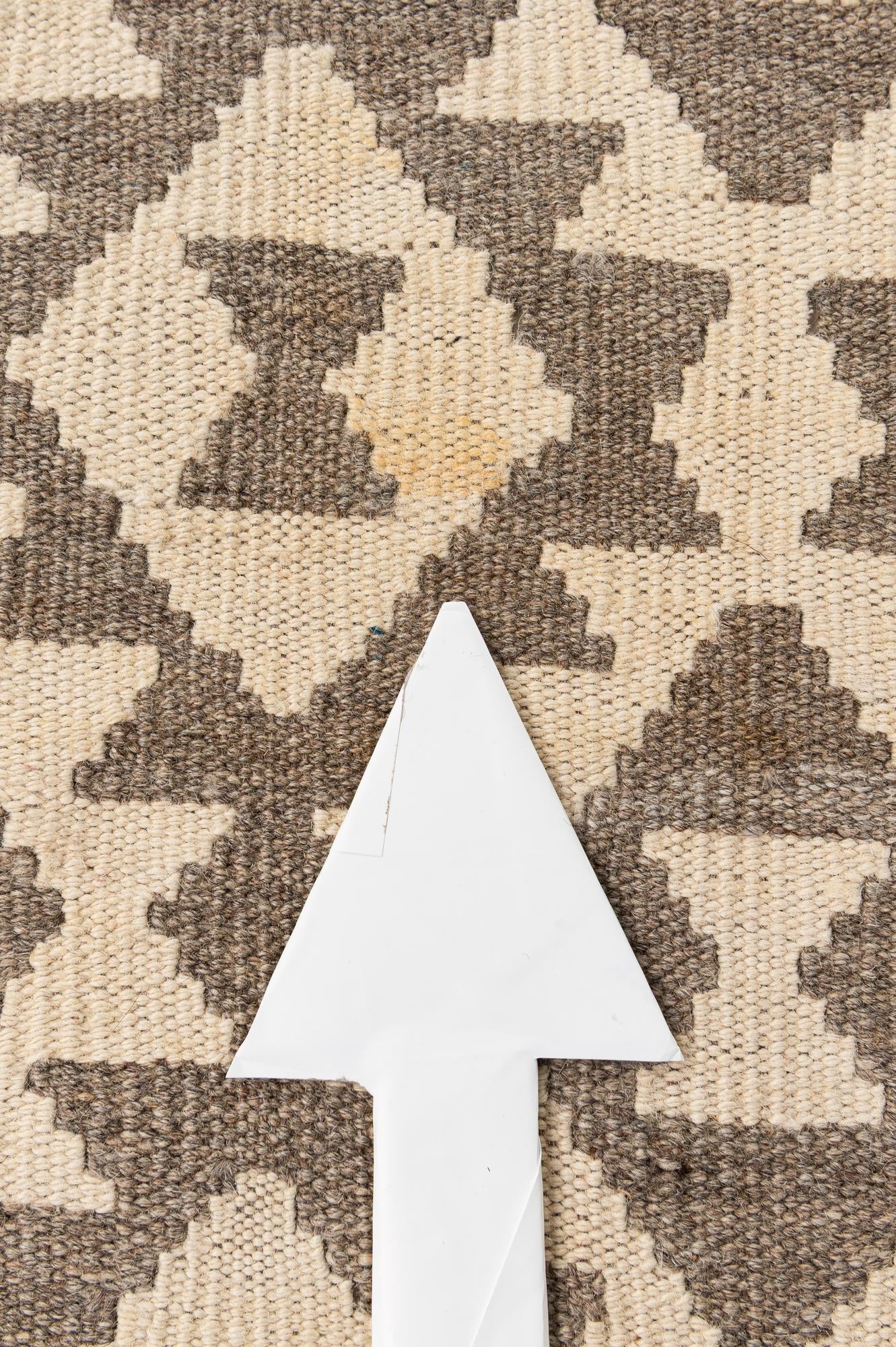 4' 1 x 5' 10 Hand Woven Kilim Maymana Wool Rug