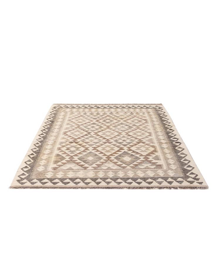 Detail image of 4' 1 x 5' 11  Hand Woven Kilim Maymana Wool Rug