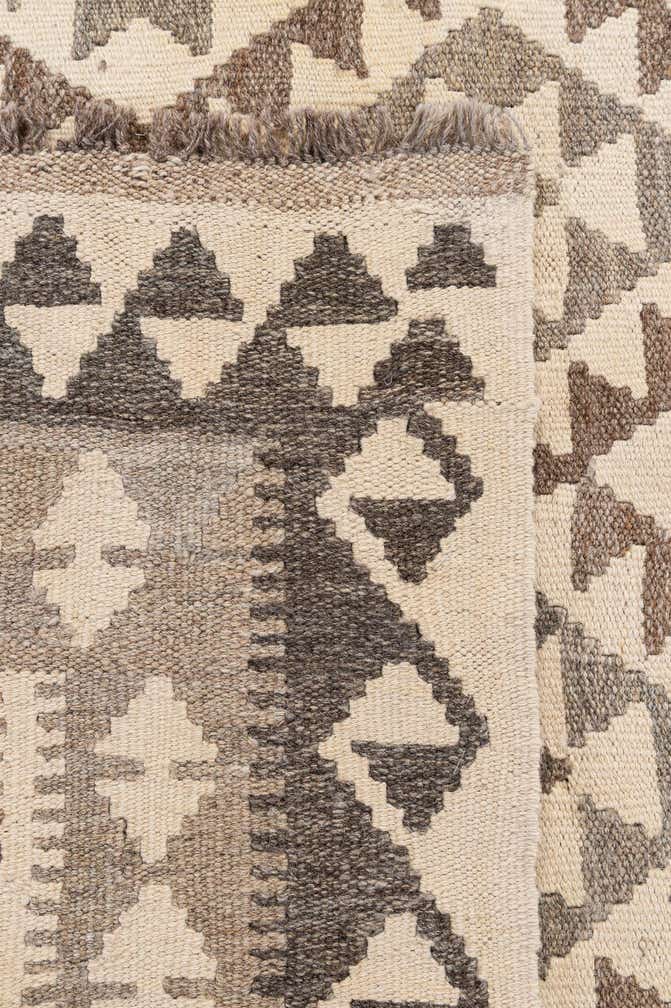 4' 1 x 5' 11 Hand Woven Kilim Maymana Wool Rug
