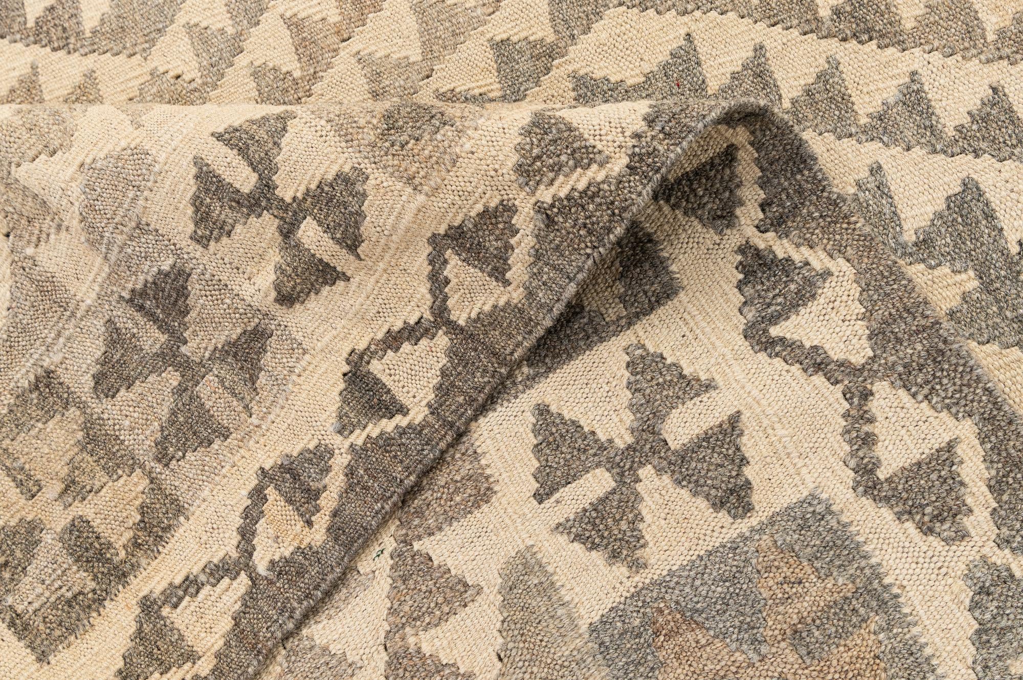 4' 1 x 5' 10 Hand Woven Kilim Maymana Wool Rug
