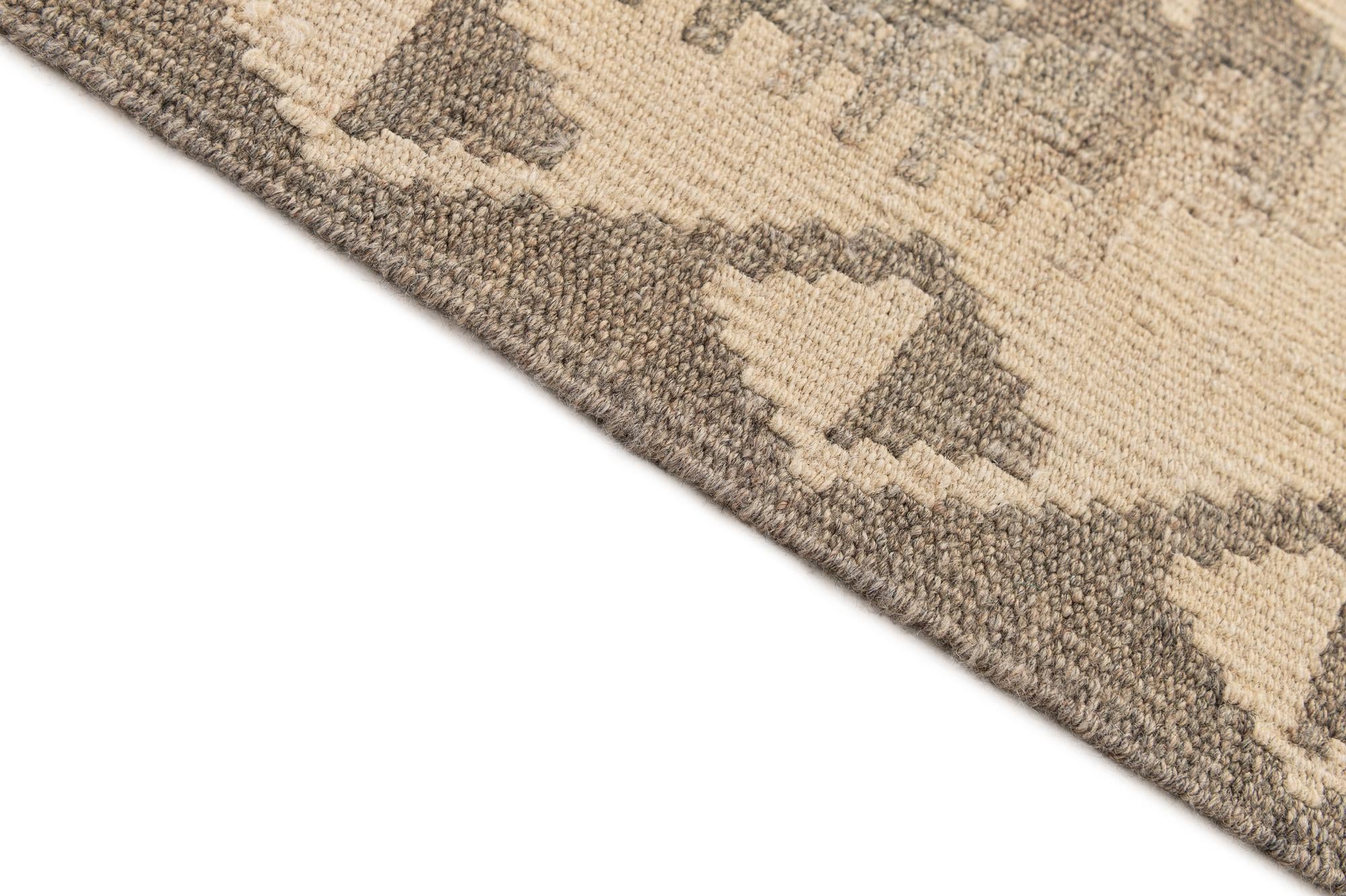 4' 3 x 5' 11 Hand Woven Kilim Maymana Wool Rug