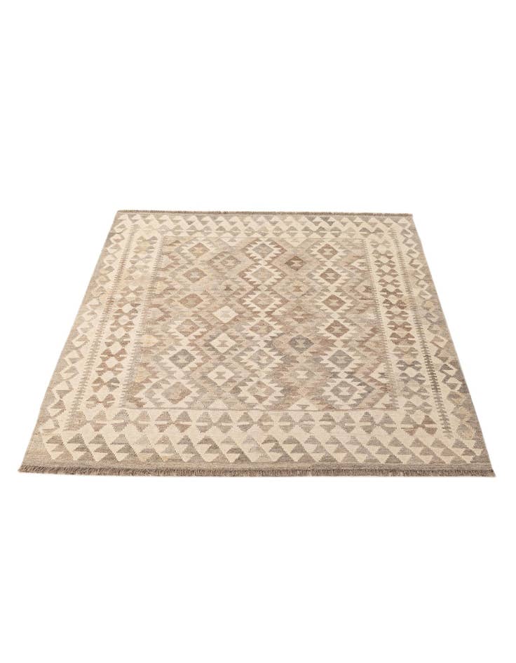 Detail image of 4' 11 x 6' 3 Hand Woven Kilim Maymana Wool Rug