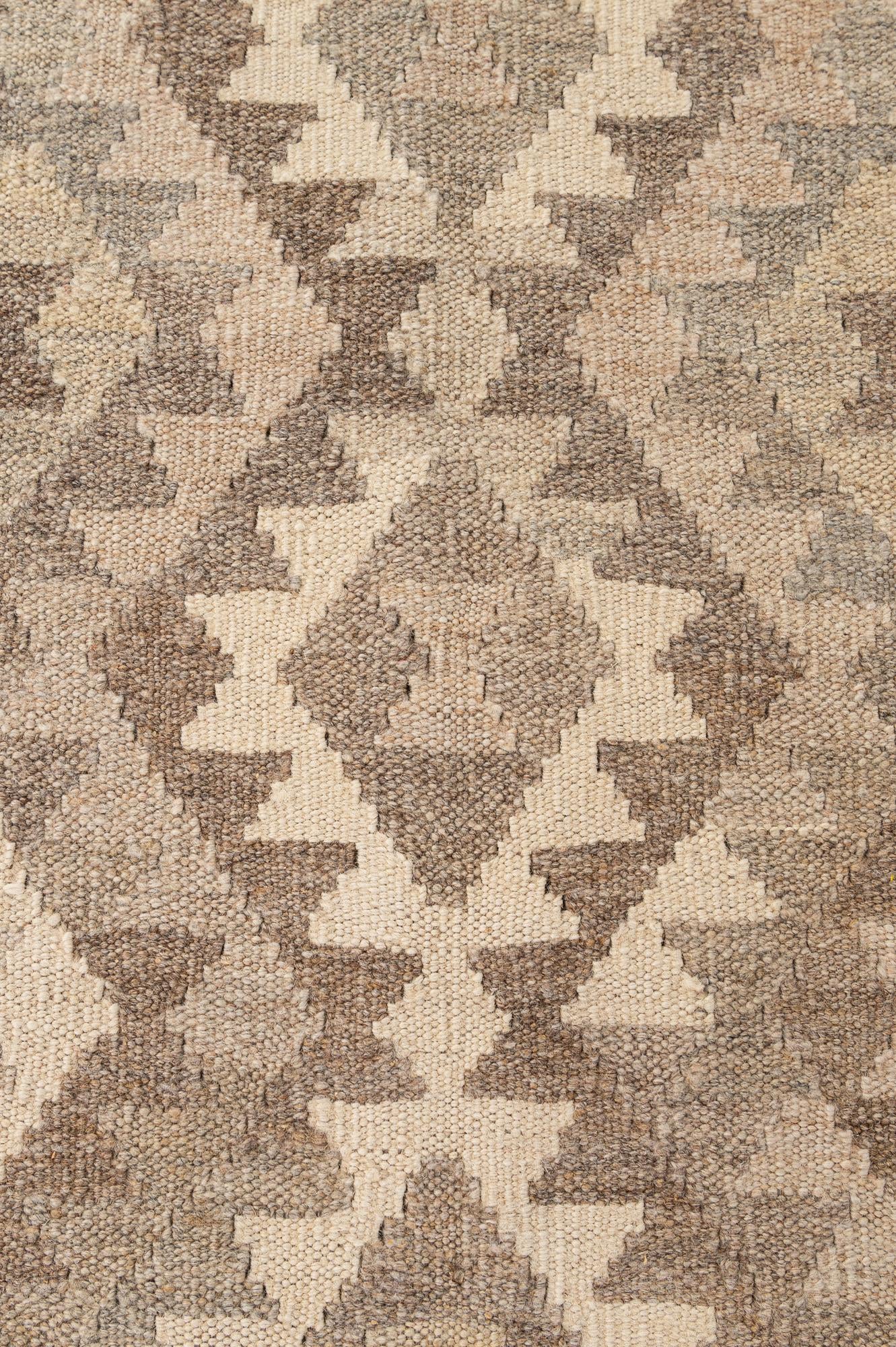 4' 11 x 6' 3 Hand Woven Kilim Maymana Wool Rug