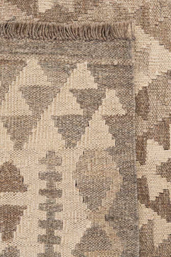 4' 11 x 6' 3 Hand Woven Kilim Maymana Wool Rug