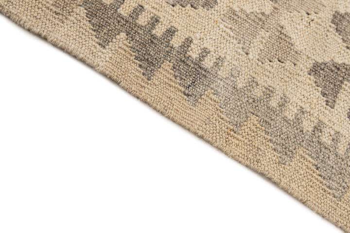 4' x 6' 7 Hand Woven Kilim Maymana Wool Rug