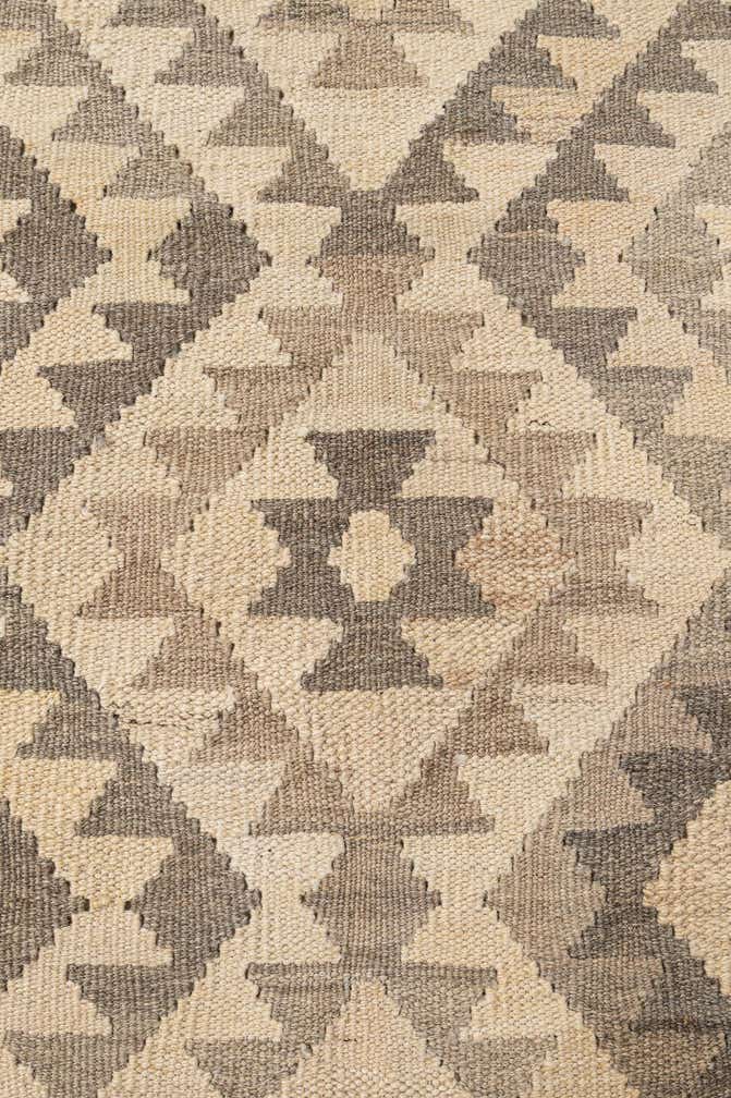 4' x 6' 7 Hand Woven Kilim Maymana Wool Rug