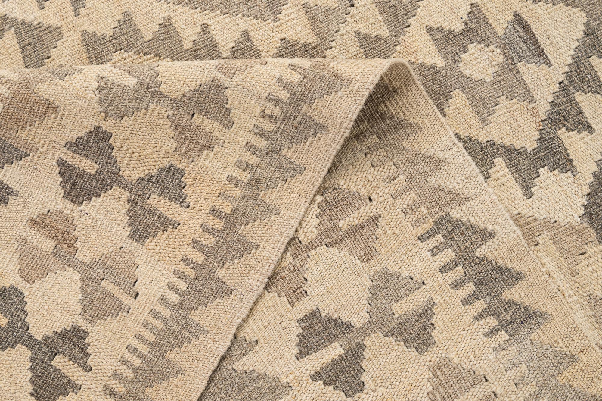 4' x 6' 7 Hand Woven Kilim Maymana Wool Rug