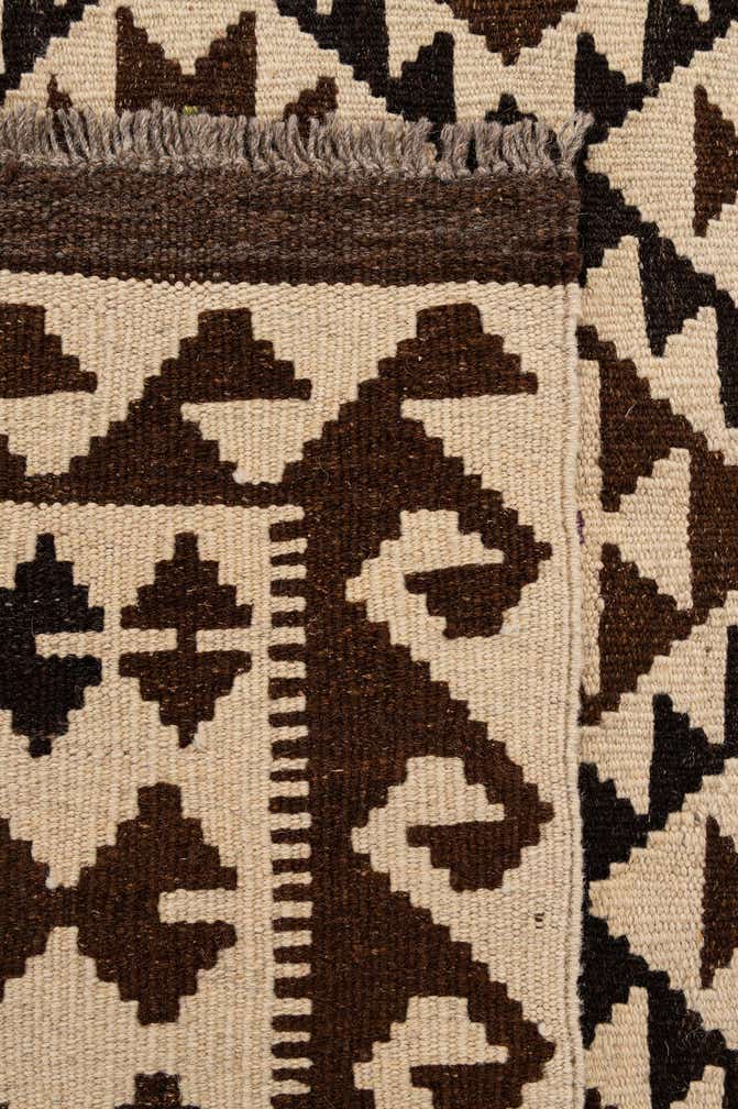 4' 10 x 6' 7 Hand Woven Kilim Maymana Wool Rug
