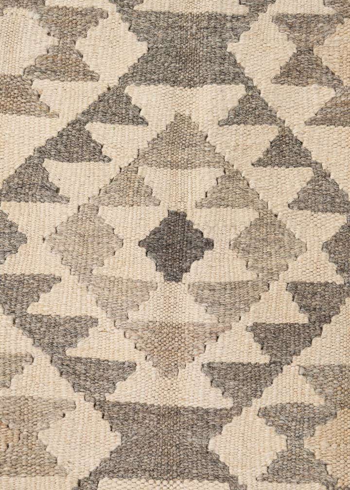 5' x 6' 7 Hand Woven Kilim Maymana Wool Rug