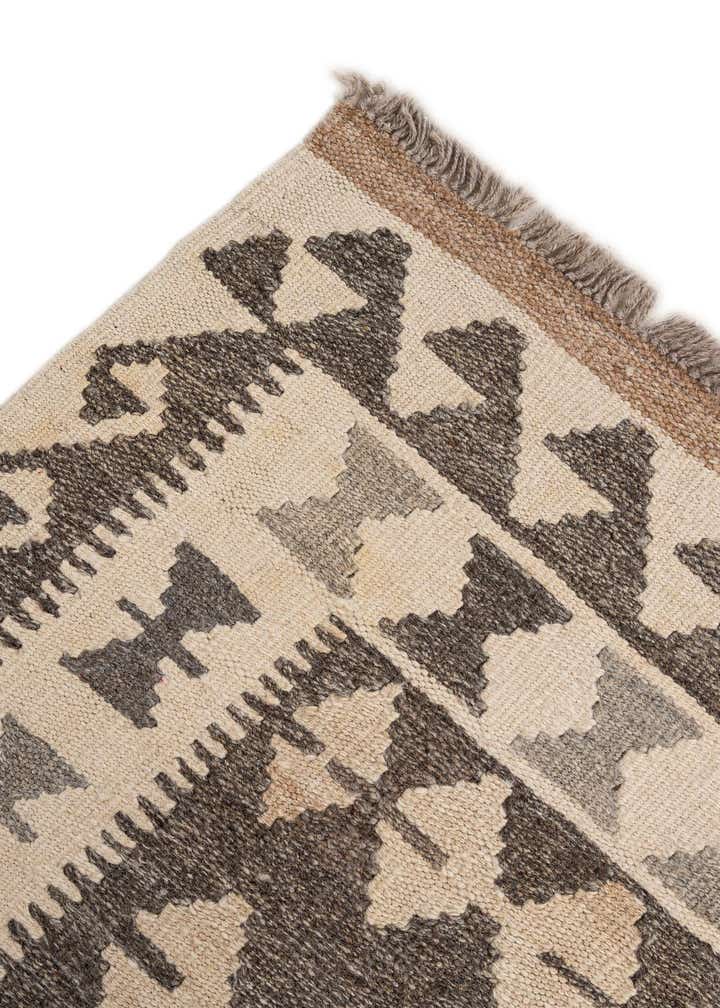 5' x 6' 7 Hand Woven Kilim Maymana Wool Rug