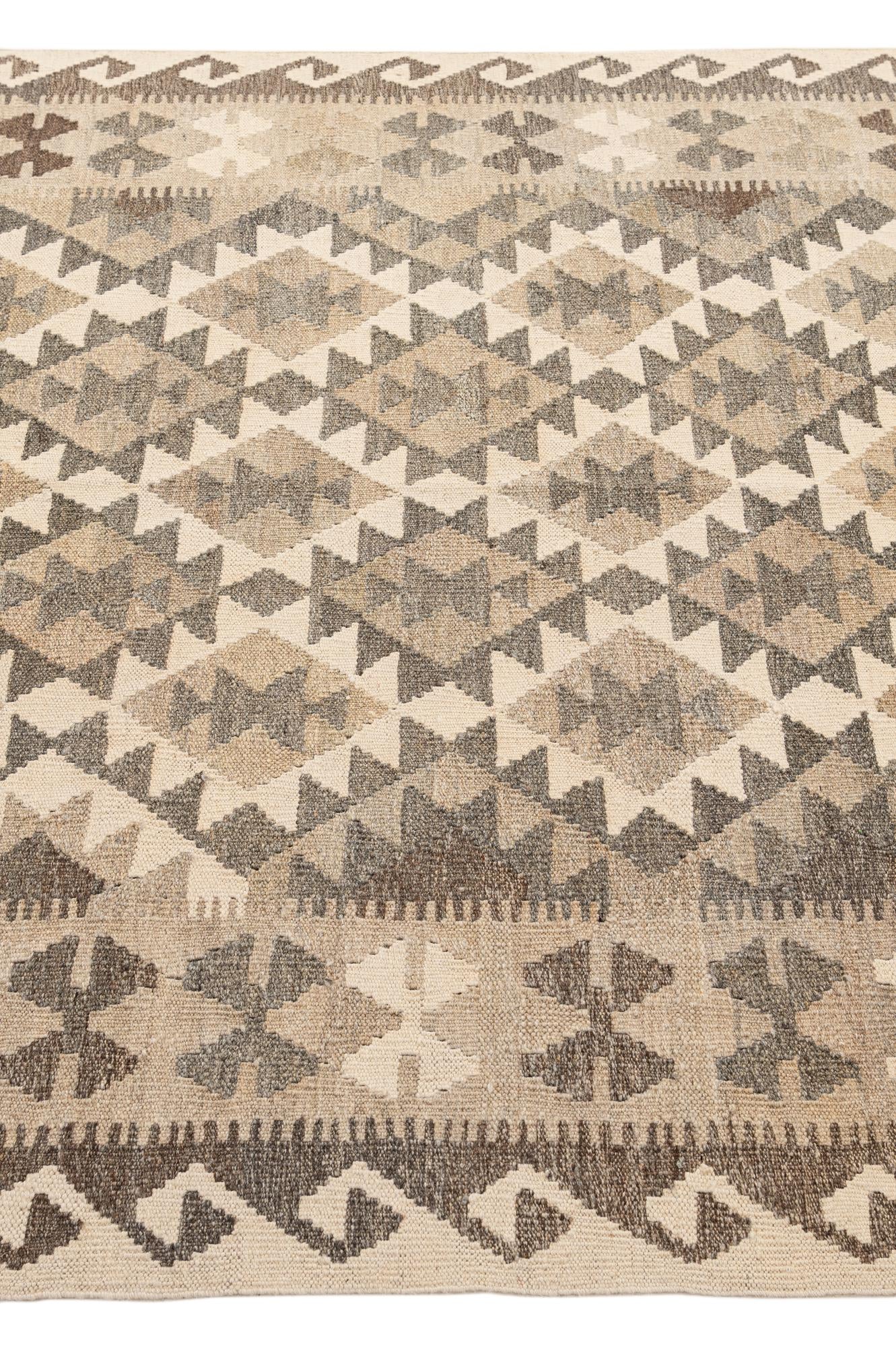 4' 10 x 6' 7 Hand Woven Kilim Maymana Wool Rug