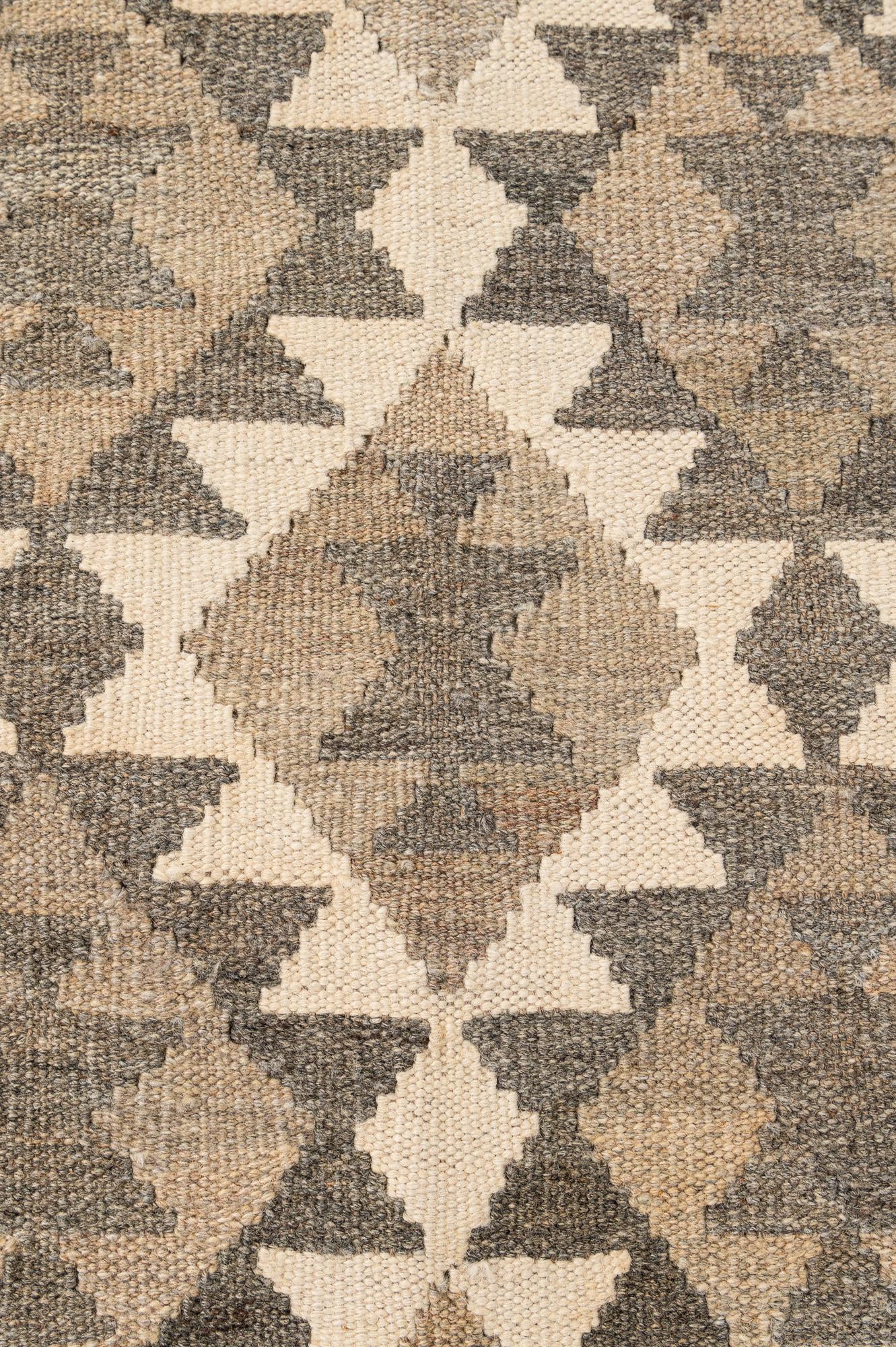 4' 10 x 6' 7 Hand Woven Kilim Maymana Wool Rug