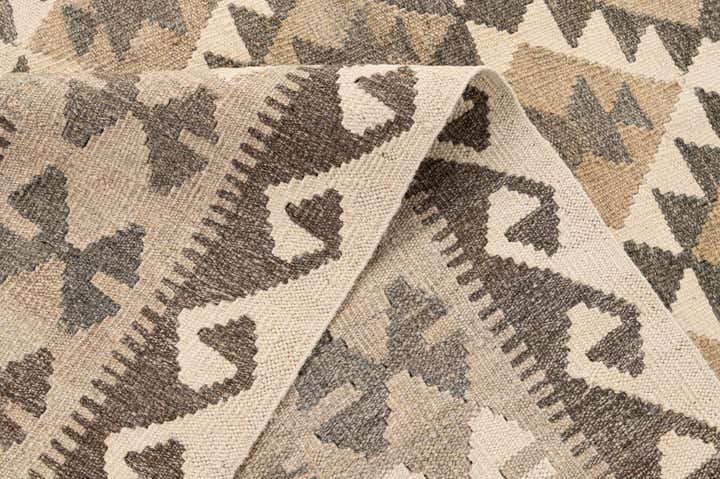 4' 10 x 6' 7 Hand Woven Kilim Maymana Wool Rug