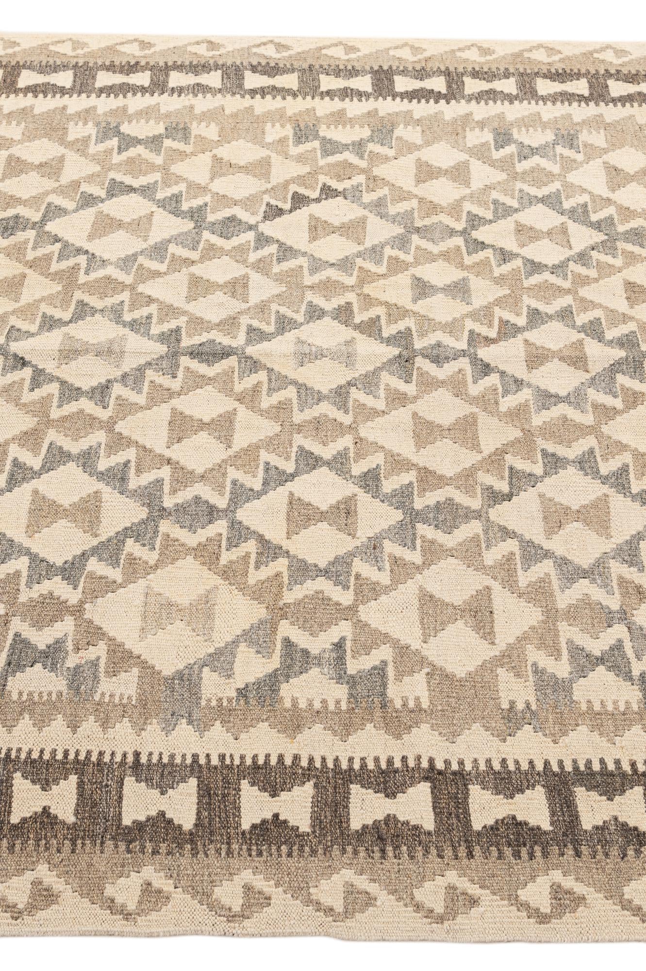 5' x 6' 9 Hand Knotted Kilim Maymana Wool Rug