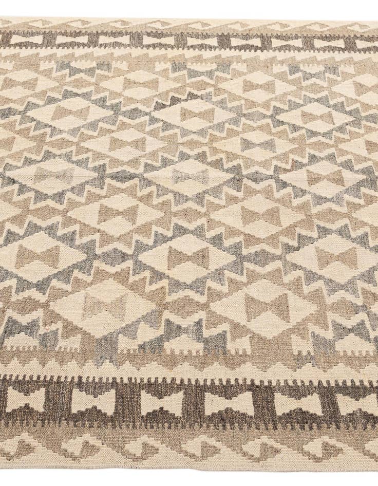 Detail image of 5' x 6' 9 Hand Knotted Kilim Maymana Wool Rug