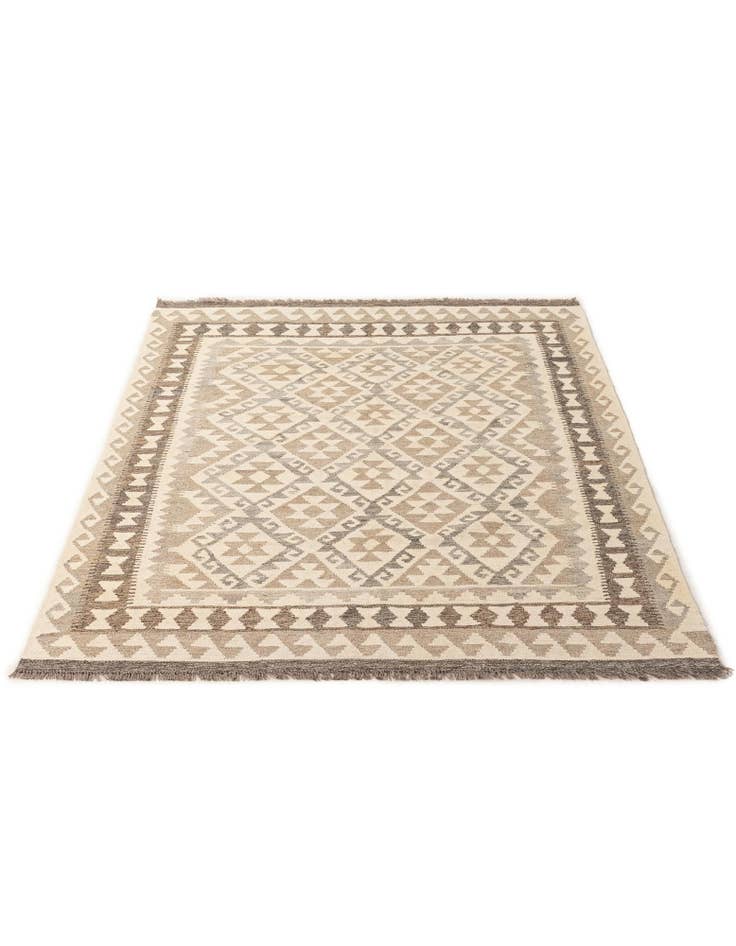 Detail image of 5' 2 x 6' 8 Hand Woven Kilim Maymana Wool Rug