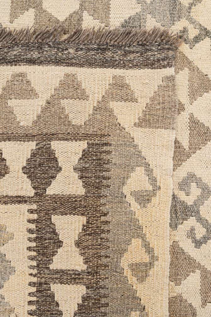 5' 2 x 6' 8 Hand Woven Kilim Maymana Wool Rug