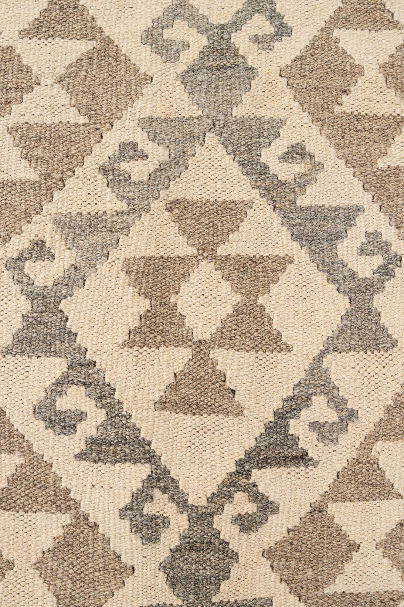 5' 2 x 6' 8 Hand Woven Kilim Maymana Wool Rug