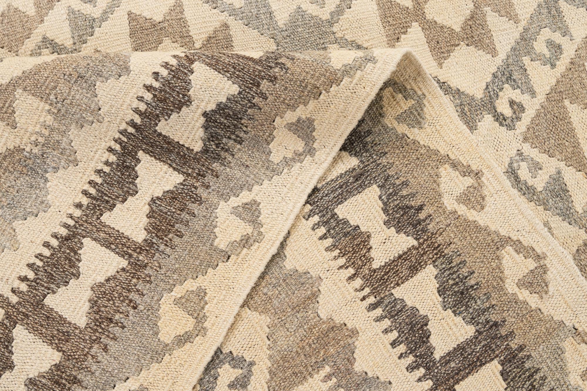 5' 2 x 6' 8 Hand Woven Kilim Maymana Wool Rug