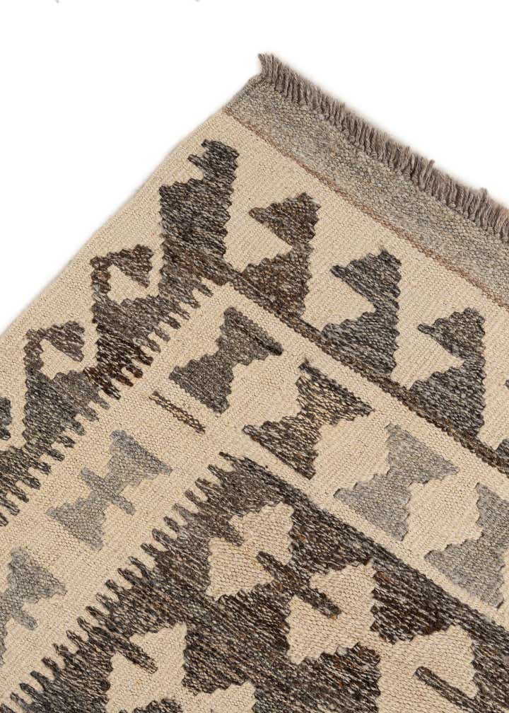 5' x 6' 7 Hand Woven Kilim Maymana Wool Rug