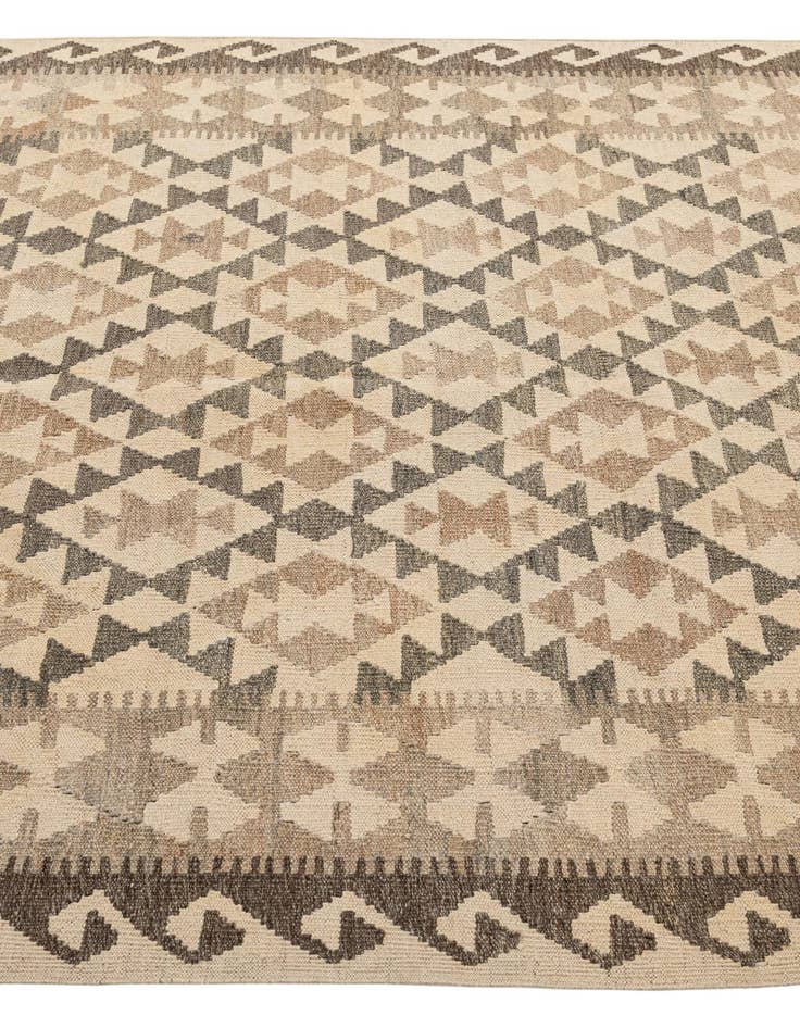 Detail image of 4' 11 x 6' 5  Hand Woven Kilim Maymana Wool Rug