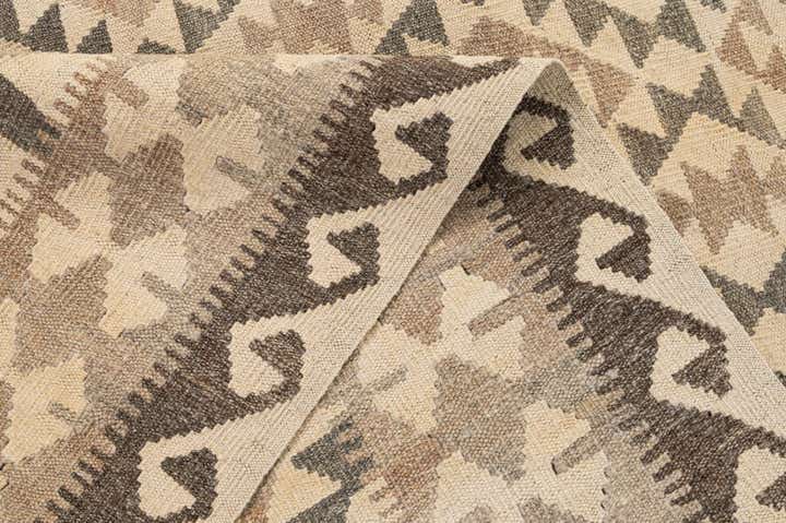 4' 11 x 6' 5 Hand Woven Kilim Maymana Wool Rug