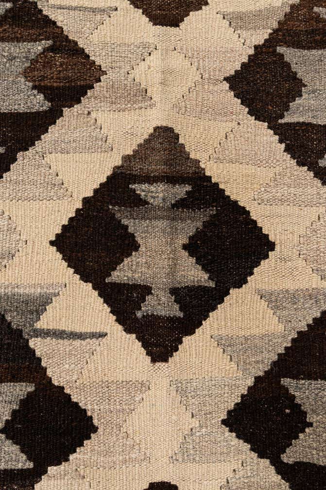 4' 11 x 6' 4 Hand Woven Kilim Maymana Wool Rug