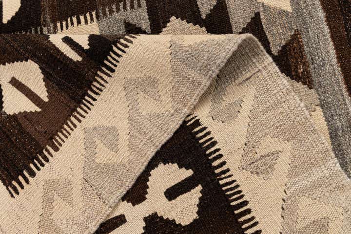 4' 11 x 6' 4 Hand Woven Kilim Maymana Wool Rug