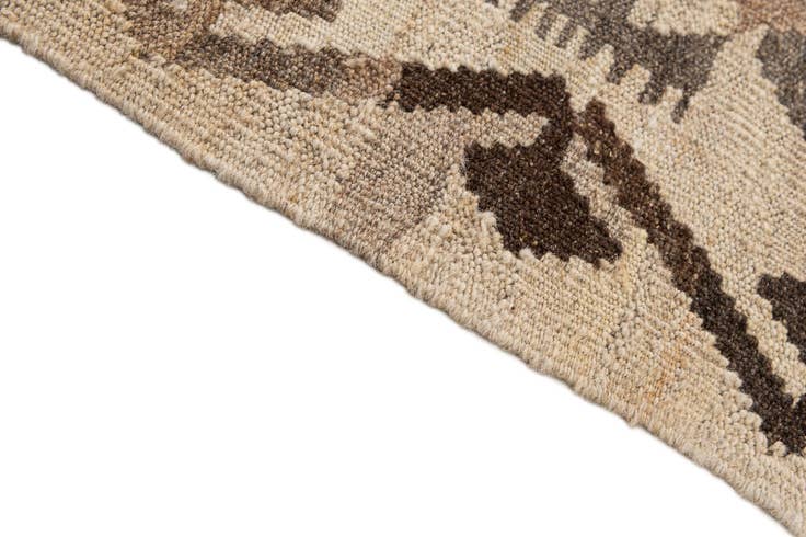 Detail image of 5' x 6' 10 Hand Woven Kilim Maymana Wool Rug