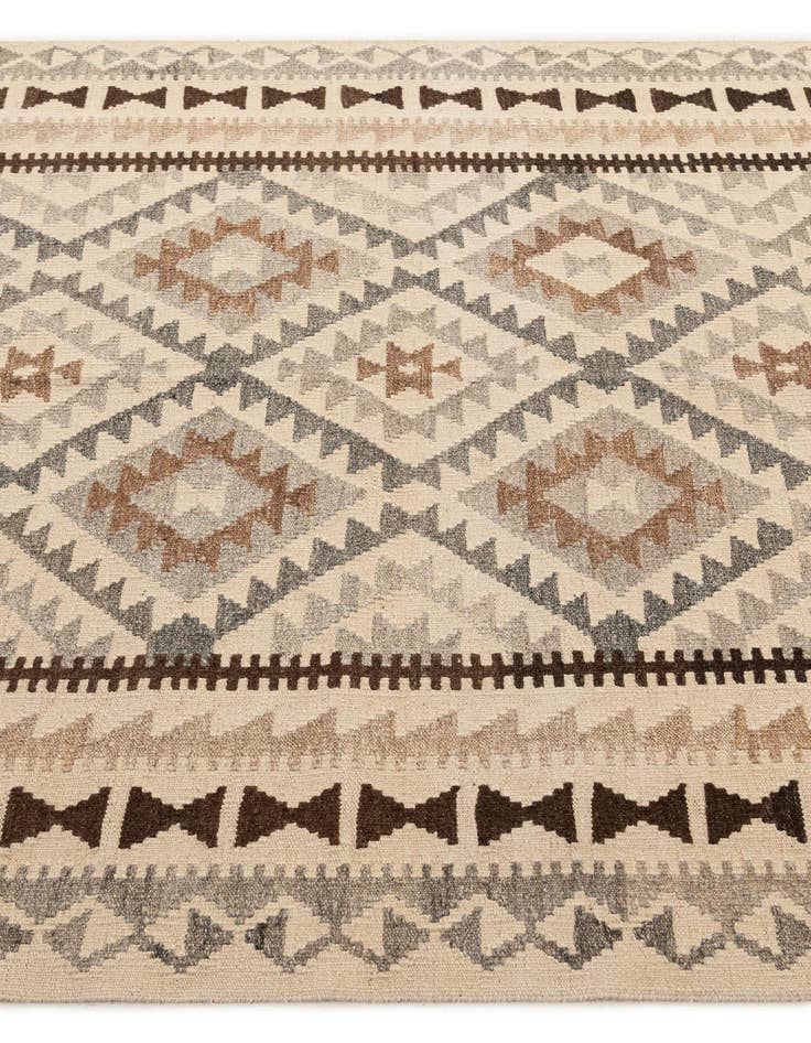 Detail image of 5' x 7' 1  Hand Woven Kilim Maymana Wool Rug