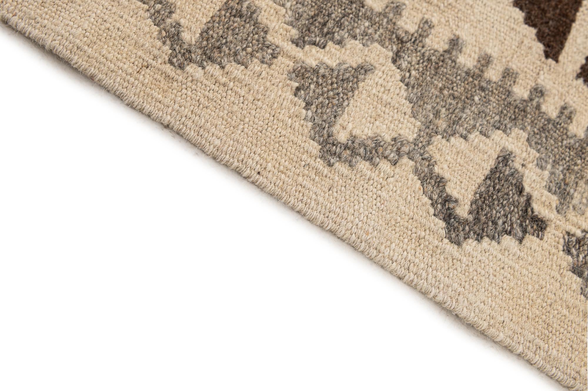 5' x 7' 1 Hand Woven Kilim Maymana Wool Rug